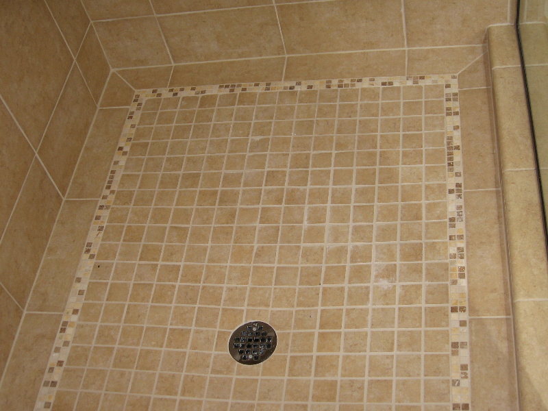 Issaquah Highland\'s Harrison Street shower floor